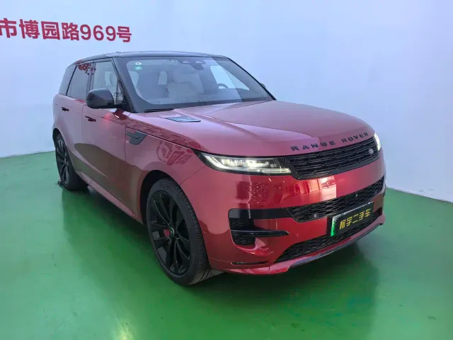 Land Rover Range Rover Sport — Фото автомобиля 3