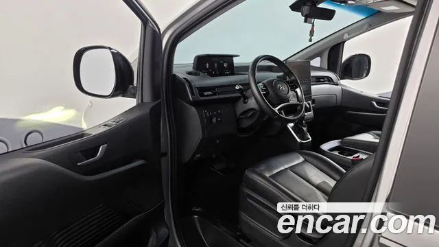 Hyundai Staria — Фото автомобиля 15