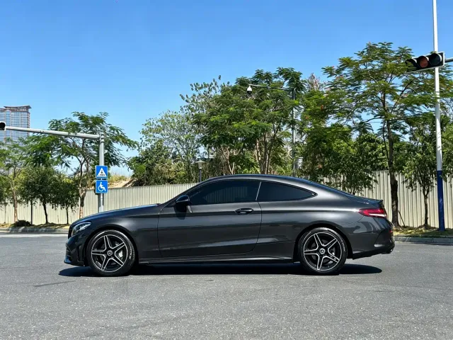 Mercedes-Benz C-Class — Фото автомобиля 7