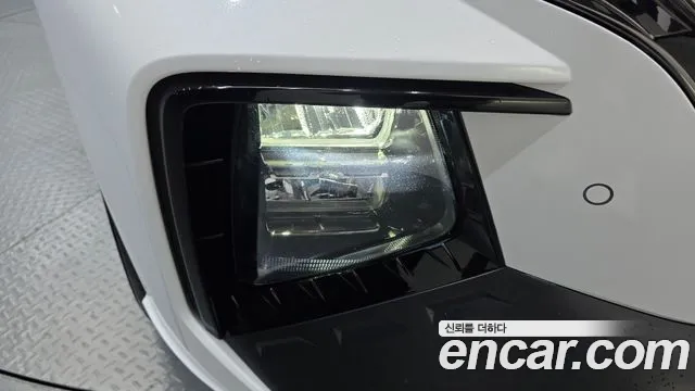 Hyundai Tucson Tucson (NX4) Бензин 1.6 турбо 2WD — Фото автомобиля 21