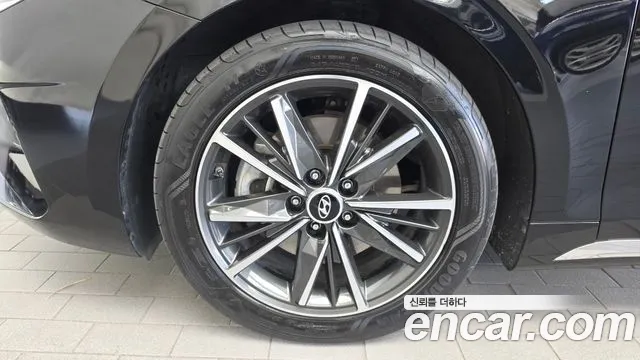 Hyundai Grandeur Grandeur (New) — Фото автомобиля 5