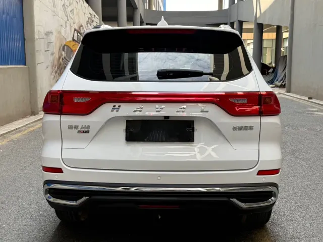 Haval M6 — Фото автомобиля 5