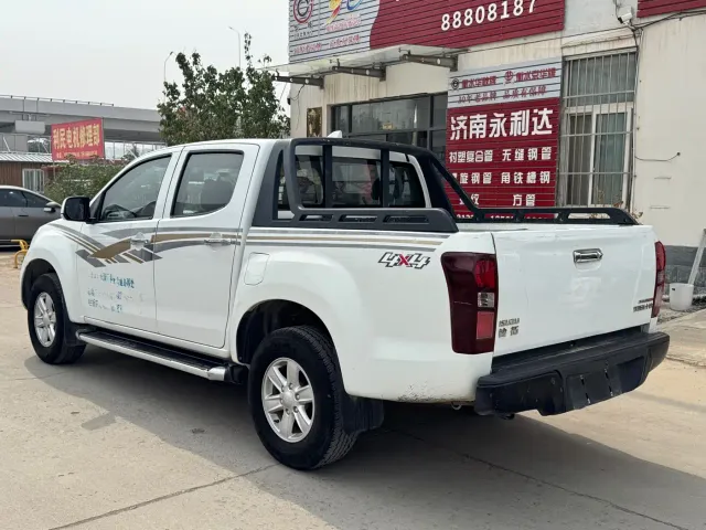 Isuzu Lingtuo — Фото автомобиля 6