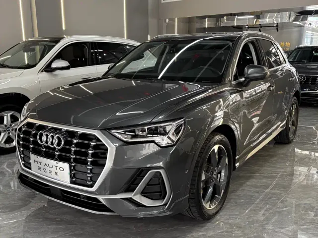 Audi Q3 — Фото автомобиля 3
