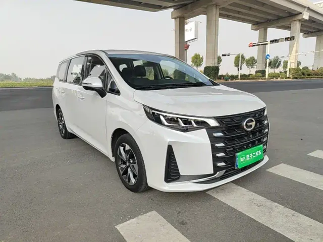 GAC Trumpchi M6 — Фото автомобиля 3