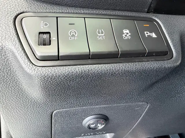 Kia Seltos — Фото автомобиля 12