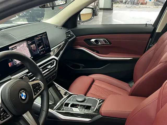 BMW 3 Series — Фото автомобиля 15