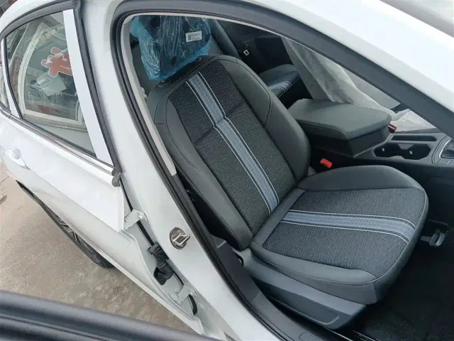 Volkswagen Sagitar — Фото автомобиля 23