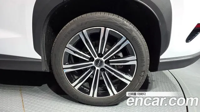 BYD Sealion 7 — Фото автомобиля 21