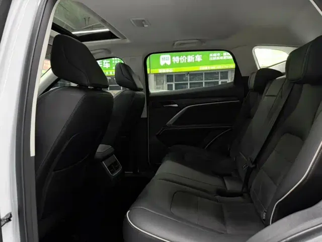 Haval H6 — Фото автомобиля 6