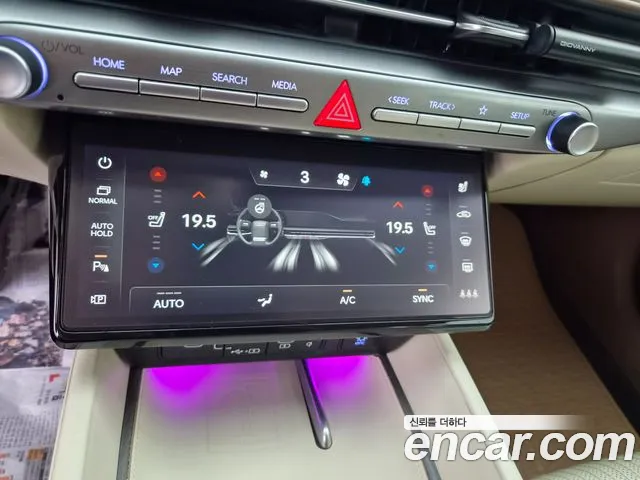 Hyundai Grandeur GN7 — Фото автомобиля 15