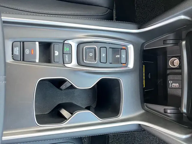 Honda Accord — Фото автомобиля 20