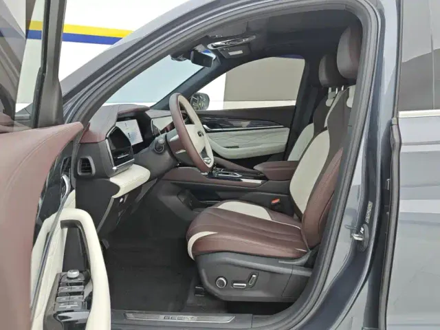 Geely Xingyue L — Фото автомобиля 9