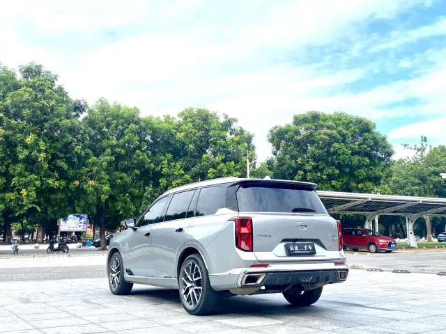 GAC Trumpchi GS8 — Фото автомобиля 6