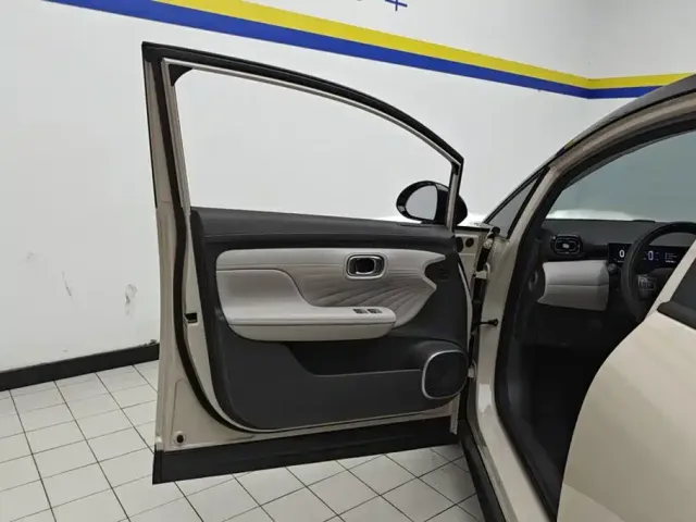 GAC Aion UT — Фото автомобиля 7