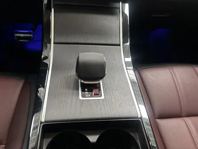 Land Rover Range Rover Evoque — Фото автомобиля 20