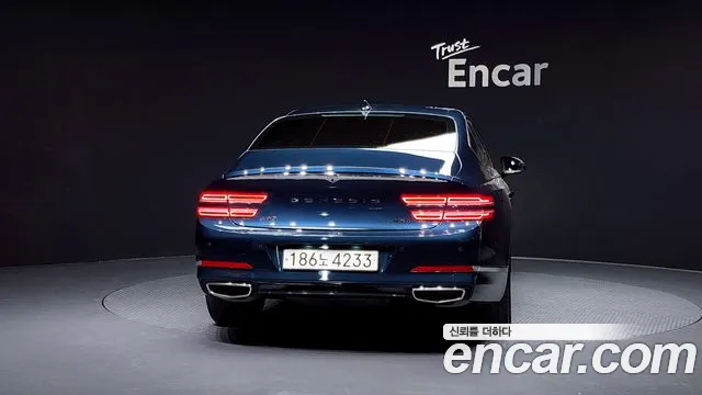 Genesis G80 Бензин 2.5 турбо AWD — Фото автомобиля 4