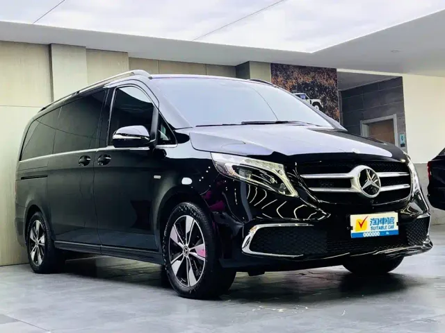 Mercedes-Benz V-Class — Фото автомобиля 3