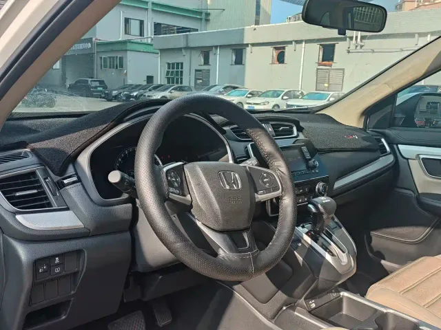 Honda CR-V — Фото автомобиля 10
