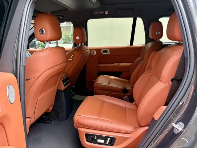 Li Auto Li Xiang L9 2022 Max — Фото автомобиля 5