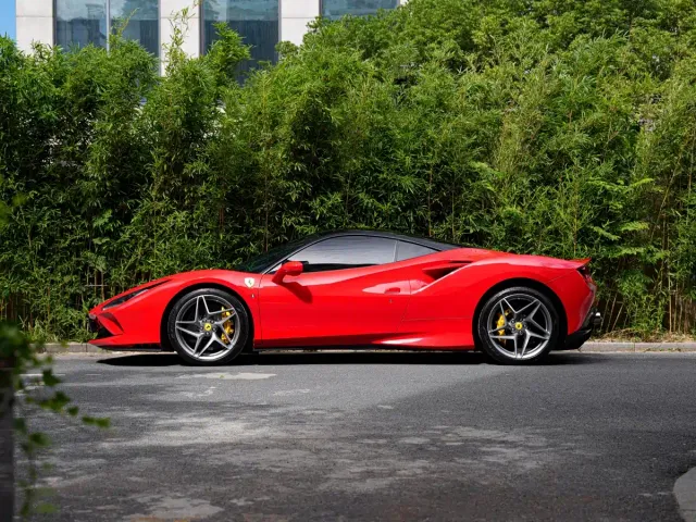 Ferrari F8 — Фото автомобиля 5