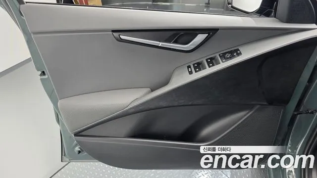 Kia Niro The All New Niro Signature — Фото автомобиля 24