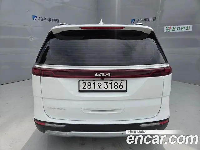 Kia Canival Carnival 4 поколение 9 мест Noblesse — Фото автомобиля 6