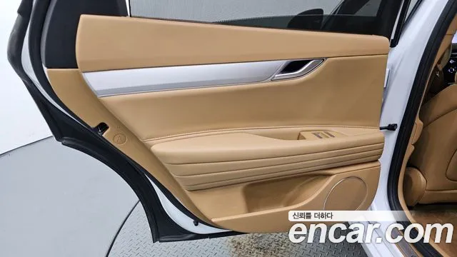Genesis G80 RG3 — Фото автомобиля 24