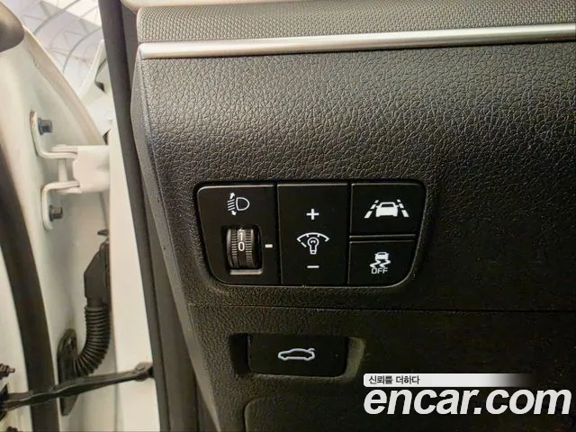 Kia K5 Generation 3 — Фото автомобиля 14