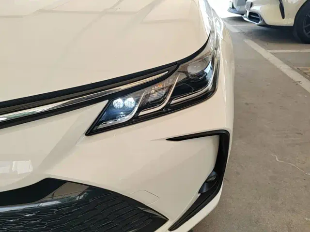 Toyota Corolla — Фото автомобиля 23