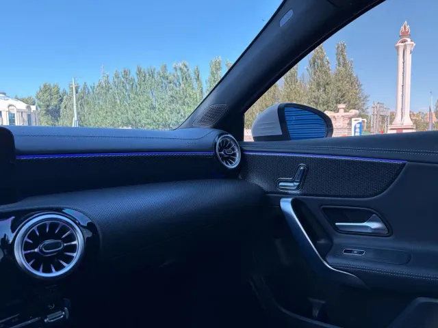 Mercedes-Benz A-Class — Фото автомобиля 16
