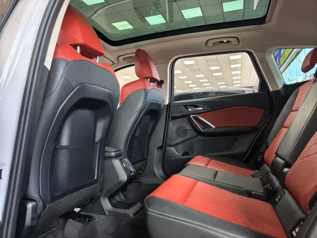 BMW X1 — Фото автомобиля 10