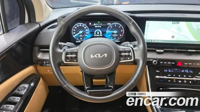 Kia Carnival Generation 4 — Фото автомобиля 18