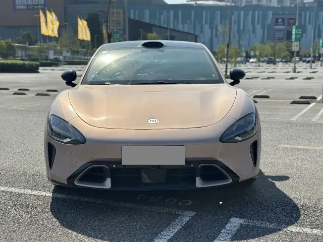 Xiaomi SU7 — Фото автомобиля 2