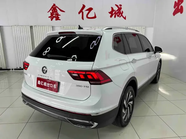 Volkswagen Tiguan L — Фото автомобиля 4
