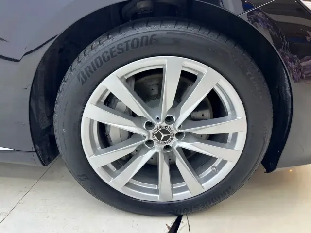Mercedes-Benz S-Class — Фото автомобиля 9