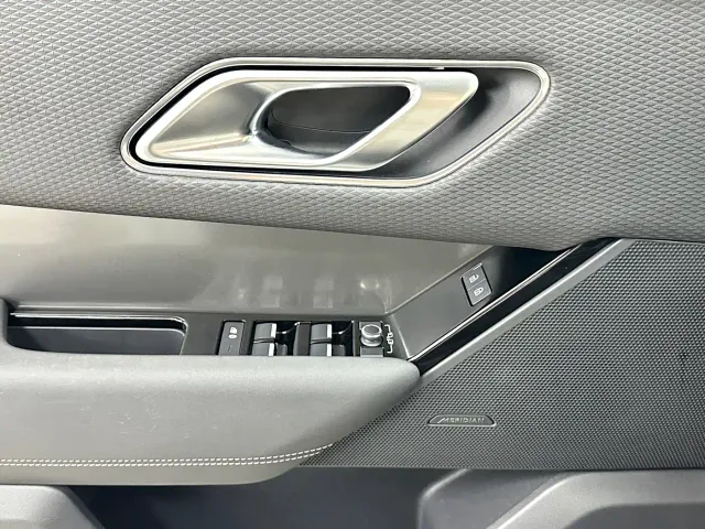 Land Rover Range Rover Velar — Фото автомобиля 19