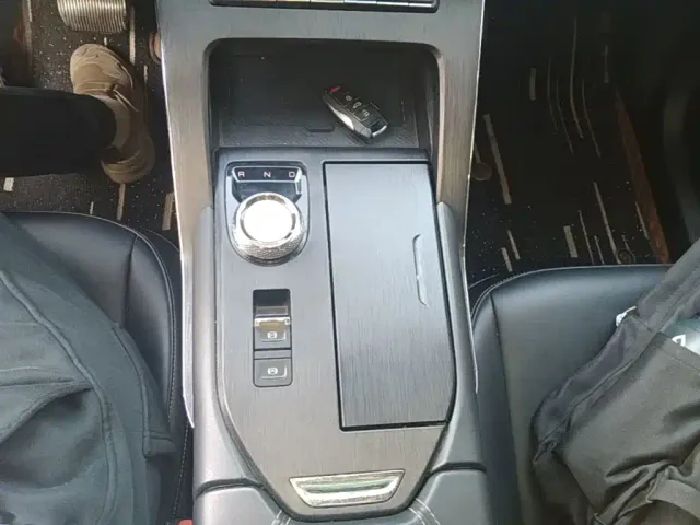 Haval H6 — Фото автомобиля 13