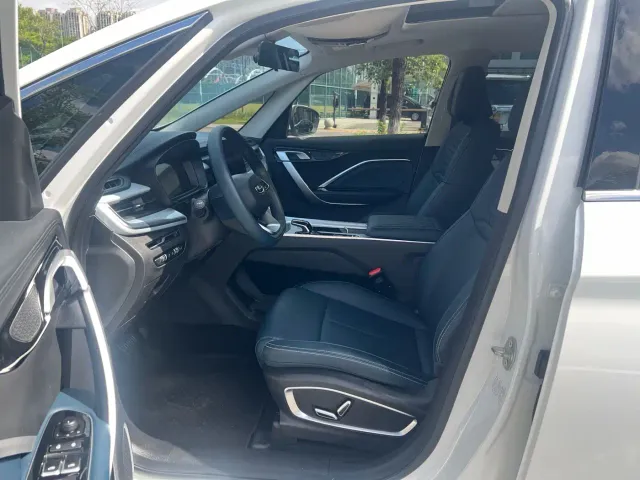 Geely Jiaji — Фото автомобиля 11
