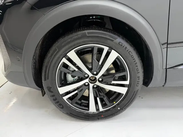 Peugeot 5008 — Фото автомобиля 8