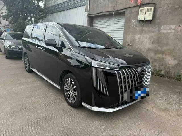 GAC Trumpchi M8 — Фото автомобиля 3