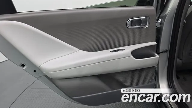 Hyundai Ioniq6 — Фото автомобиля 25