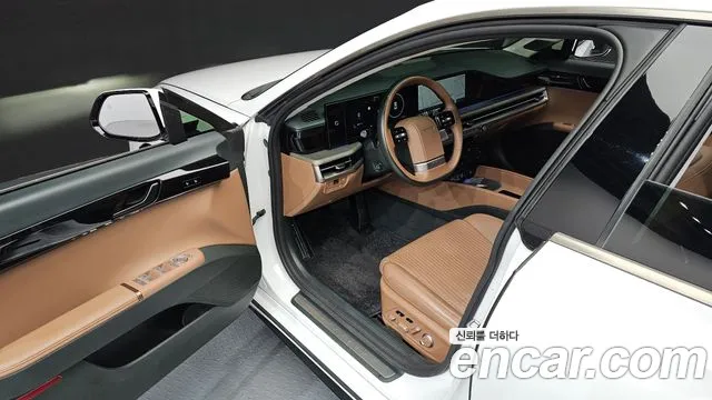 Hyundai Grandeur GN7 — Фото автомобиля 11