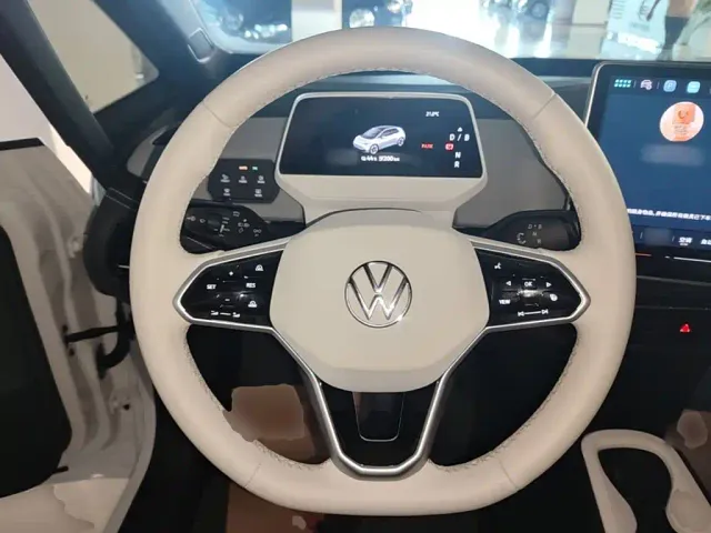 Volkswagen ID.3 — Фото автомобиля 10