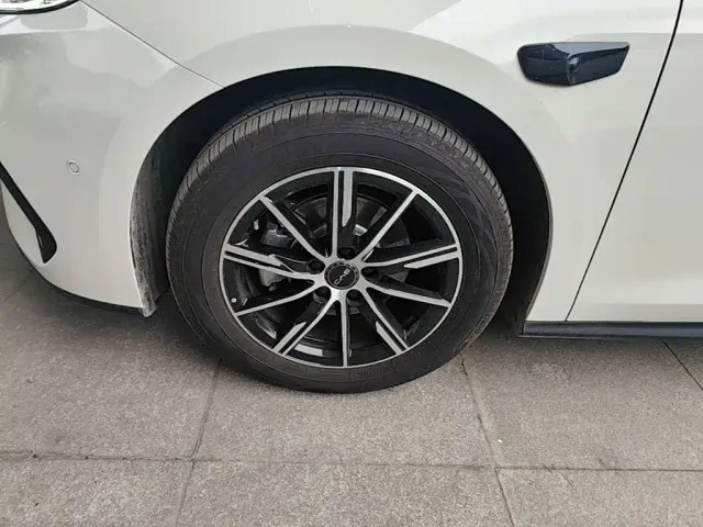 BYD Seal 06 — Фото автомобиля 19