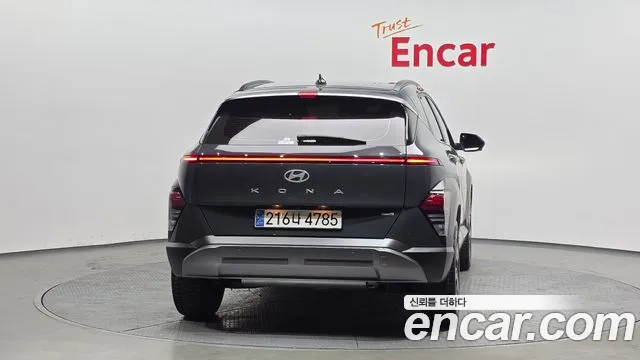 Hyundai Kona Kona (SX2) Бензин 1.6 Turbo 4WD — Фото автомобиля 4