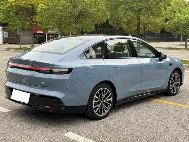Leapmotor B01 — Фото автомобиля 11