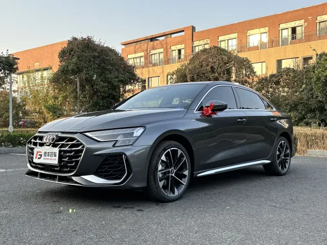Фотография автомобиля — Audi A3