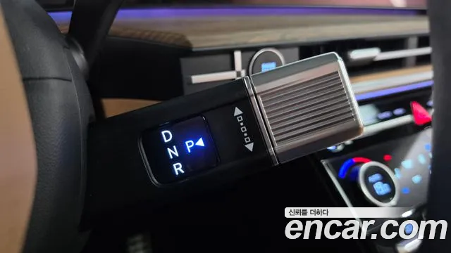 Hyundai Santa Fe MX5 — Фото автомобиля 12
