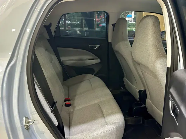 Leapmotor T03 — Фото автомобиля 11